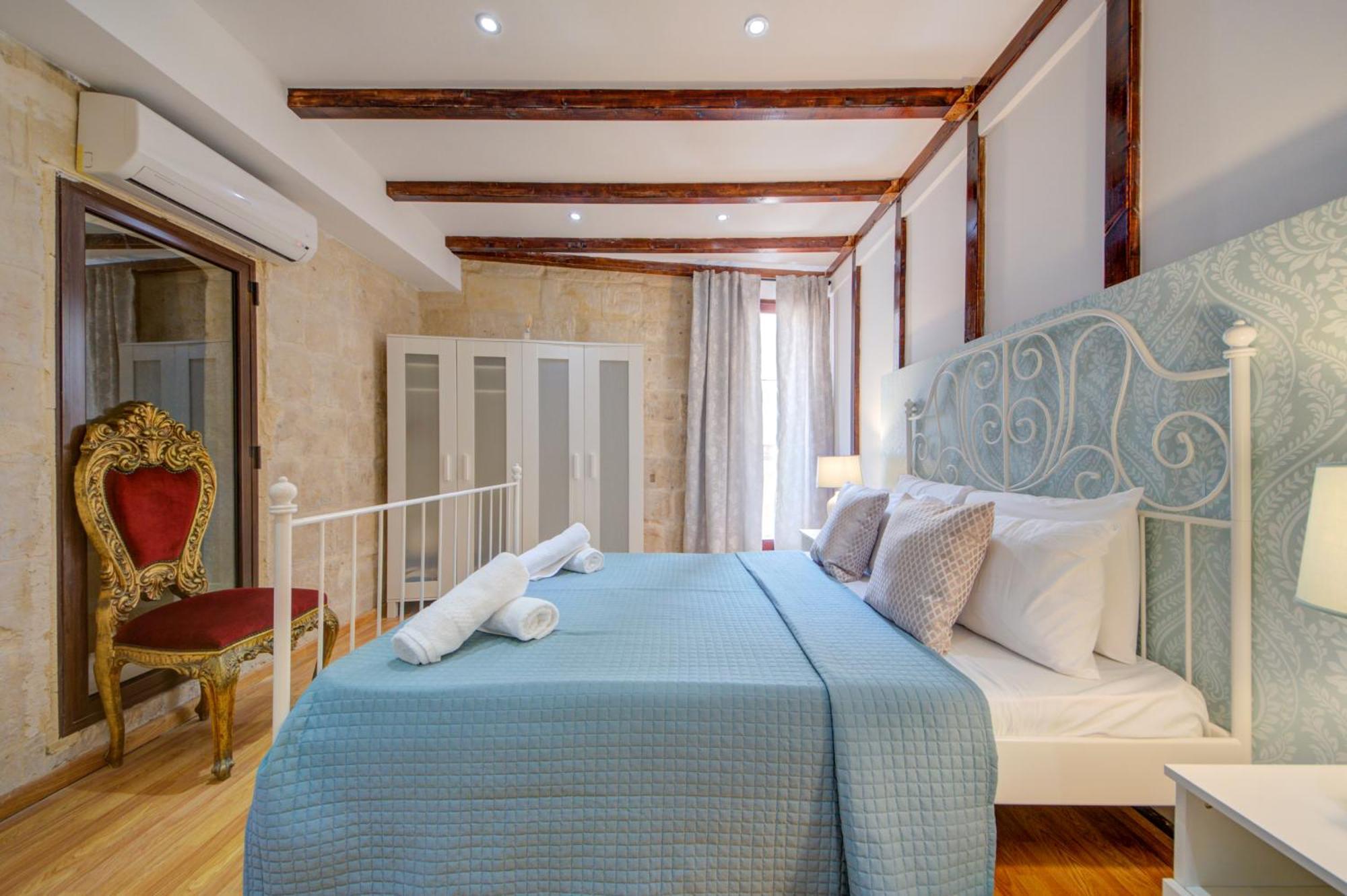 Valletta Waterfront Villa With Pool And Jacuzzi Extérieur photo